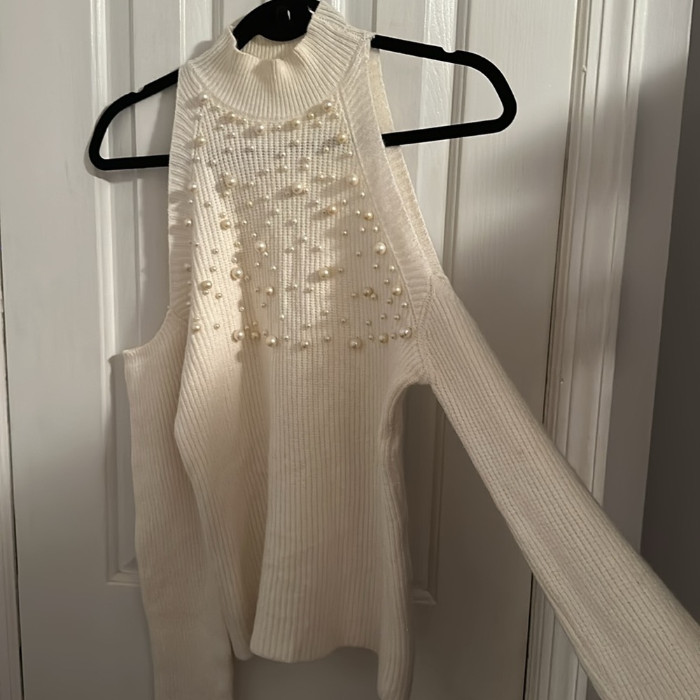 Pearl Cold Shoulder Knit Sweater